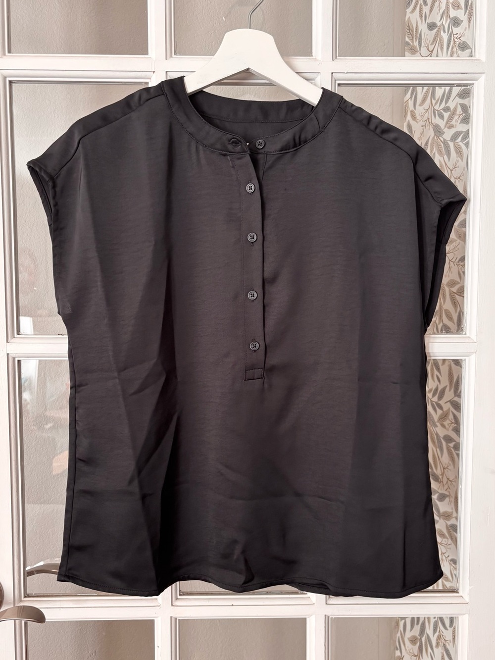 A NEW DAY Silky Chemise Blouse Sz S NWT